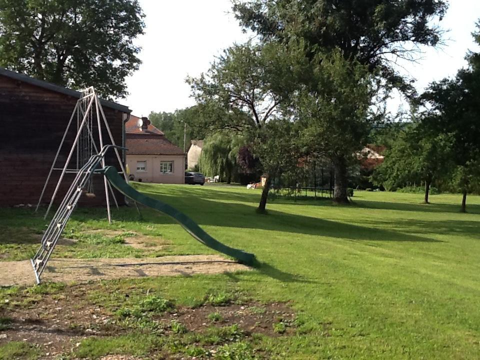 Pensjonat Au Repos De La Blaise Zewnętrze zdjęcie